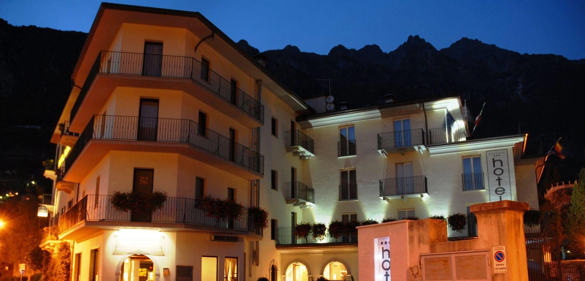 Hotel San Lorenzo Chiavenna Εξωτερικό φωτογραφία
